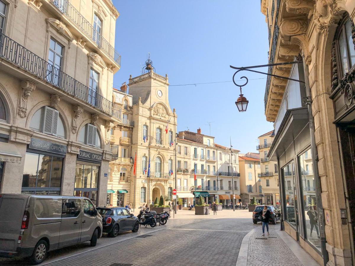 Place De La Mairie, Art Apparts 베지에 외부 사진