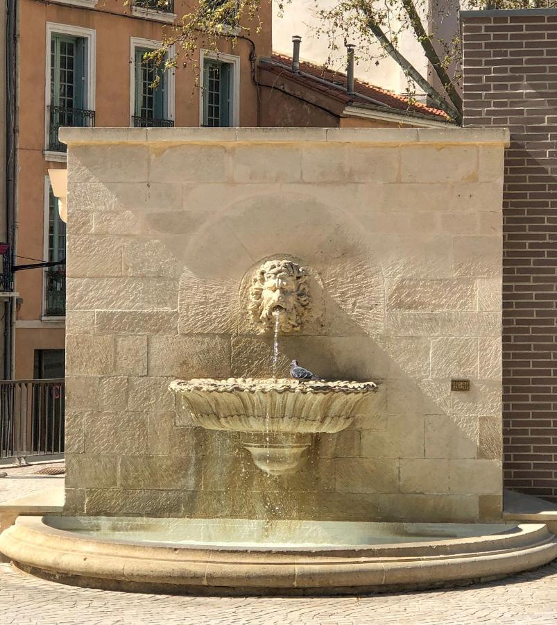 Place De La Mairie, Art Apparts 베지에 외부 사진